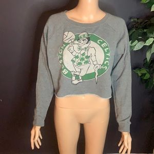 Boston Celtics Cropped Sweatshirt- Size Large